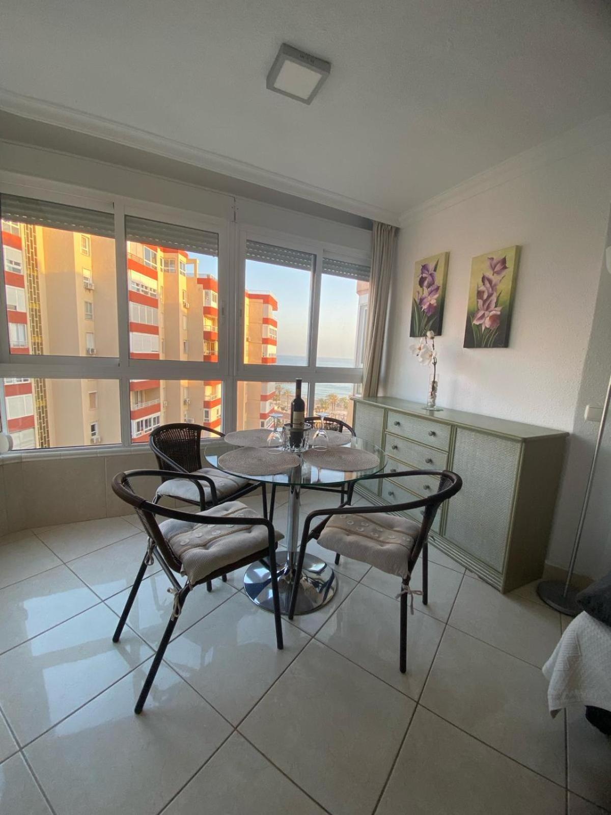 Apartamento Frente Al Mar Torrox Exterior foto