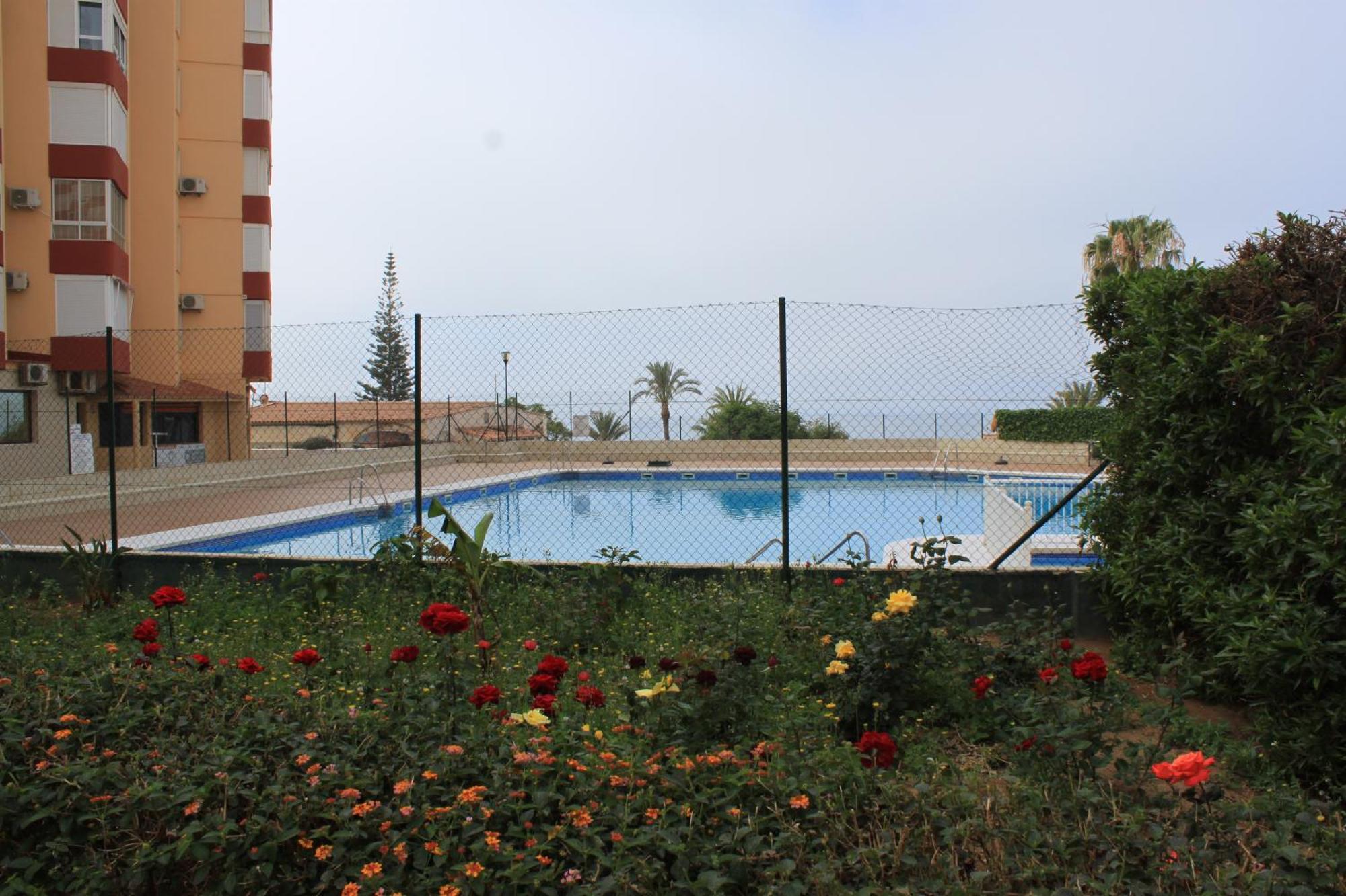 Apartamento Frente Al Mar Torrox Exterior foto